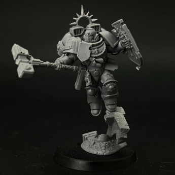 Captain with Jump Pack and Relic Shield
